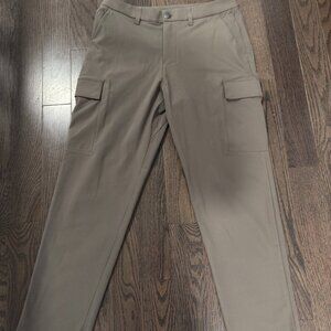 Lululemon ABC Warpsteme Cargo Pants - Size 30 x 29.5" - Nomad